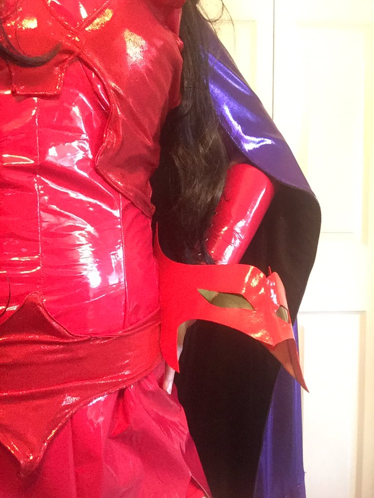 Megbee04's tweet photo. See you soon @WizardWorld #sacramento  #catra is coming for you #motu #evilhorde #princessofpower #cosplay https://t.co/Csno8UBFue