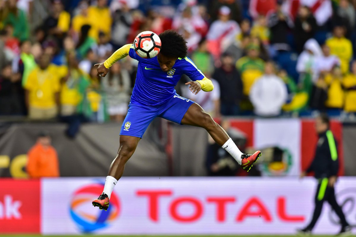 CA2016_sp's tweet photo. La última vez que Brasil perdió contra Perú en una #CopaAmerica fue en 1975. ¿Qué pasará hoy? #BRAvPER #Copa100 https://t.co/f7QVgTtWcj
