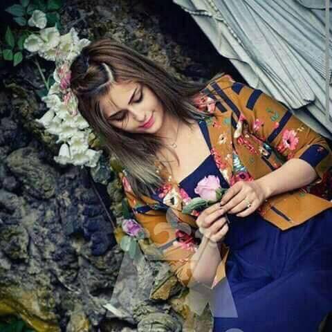 صوتك #ماي

يل بهداي

من تحجي انحسب #فاطر

😔😔