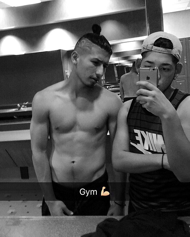 emersonn_garcia's tweet image. #hispanicboysbreaktheinternet #latinoboysbreaktheinternet idk if those are the same thing 👀