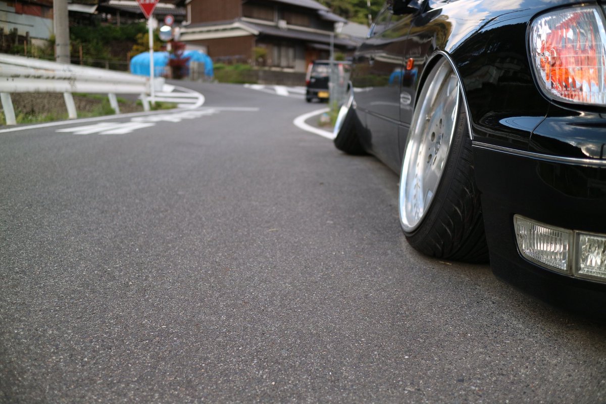 ট ইট র Ryocel 車高調涼短義塾 後期セルシオ売ります 走行距離キロ 車高調fミルキー神風rマジカルワンオフ 前後フルアームロア調整式 エンジン上げインナーハーネス上げマフラーワンオフフルストレート上げ加工値段は60万です値段交渉はdmでお願いします ট ইট র Ryocel 車高調涼短義塾 後期セルシオ売ります 走行距離キロ 車高調fミルキー神風rマジカルワンオフ 前後フルアームロア調整式 エンジン上げインナーハーネス上げマフラーワンオフフルストレート上げ加工値段は60万です値段交渉はdmでお願いします