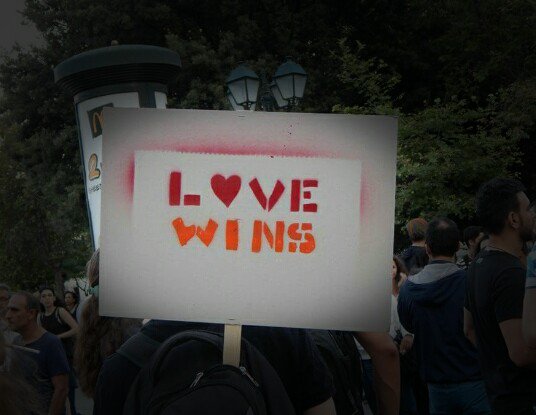 AlexandraSmile7's tweet photo. "True love! In whatever shape or form it may come!" #LoveisLove https://t.co/G6NAkIYYdY