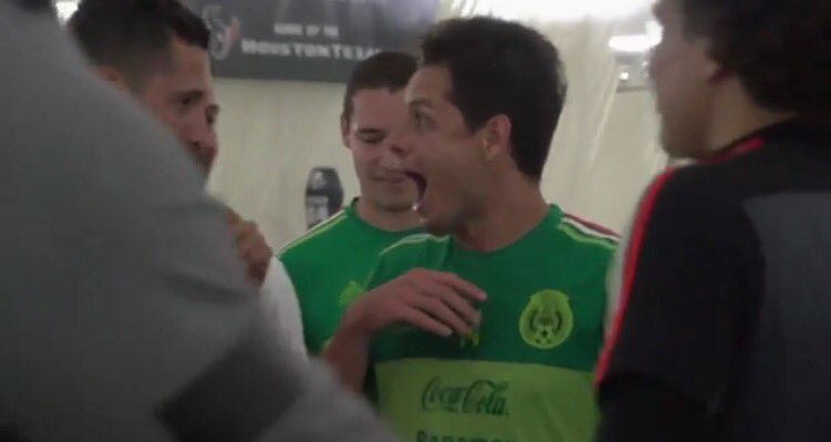 Chicharito Completely Fanboyed When He Met Jj Watt