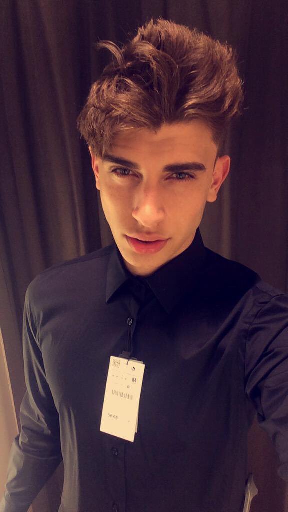 1738LOGAN's tweet photo. -NEW HQ PHOTOS- @1738LOGAN trying out wedding attire in the Dressing Room - {June 12} In Beverly Hills! https://t.co/4hLsYPXoOn