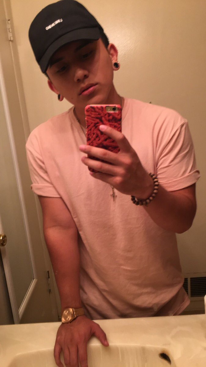 _Fraydoe's tweet image. #Hispanicboysbreaktheinternet 👨🏽