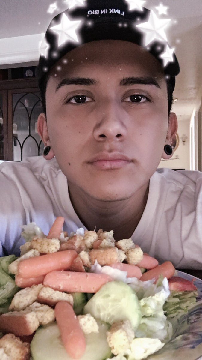 _Fraydoe's tweet image. #Hispanicboysbreaktheinternet 👨🏽