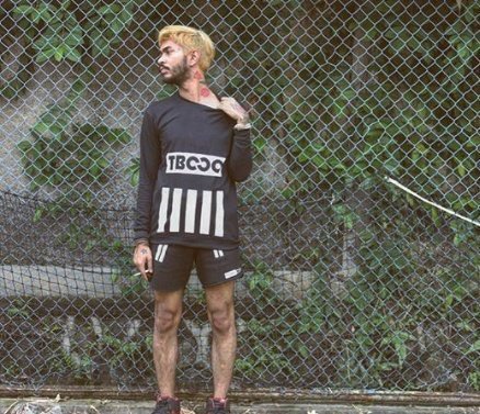 TobaccoClothing's tweet photo. "TOBACCO BLACK LINE" IDR 195 Rb for online order Sms | Wa : 087883307512 LINE : TobaccoClothing https://t.co/OapLUx2ih0