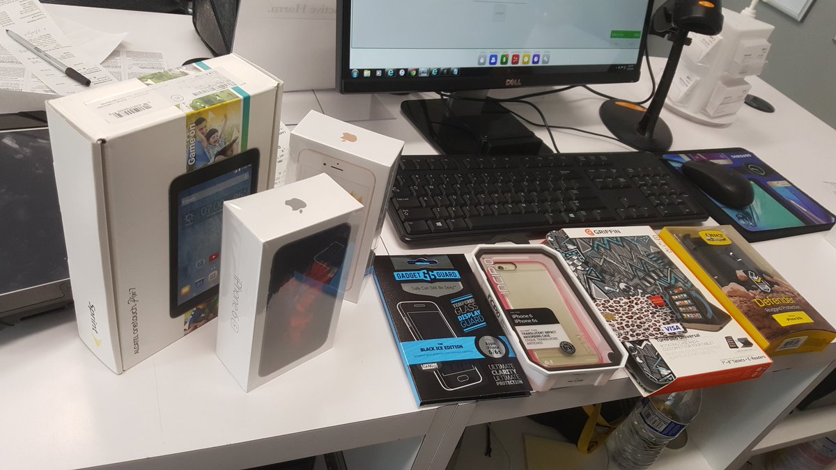 Leo_PalmDesert's tweet photo. PLD with that last Minute 2 New and Tab!!! #everysalecounts #PLDonFire #gettingbettereveryday #followme #retweet https://t.co/5sUwYqRXZL