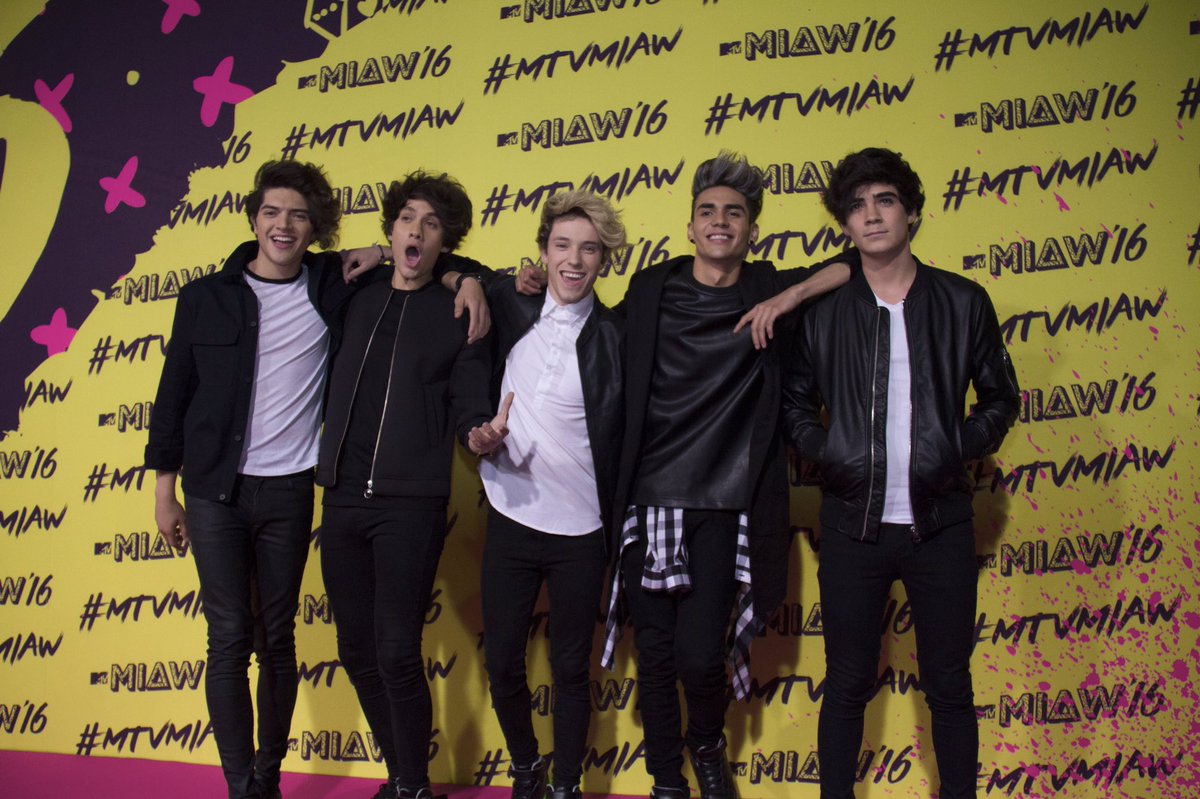 iconentmt's tweet photo. PINK CARPET MTV MIAW '16 #MTVMiaw @CD9 https://t.co/uv4bxDKoQX