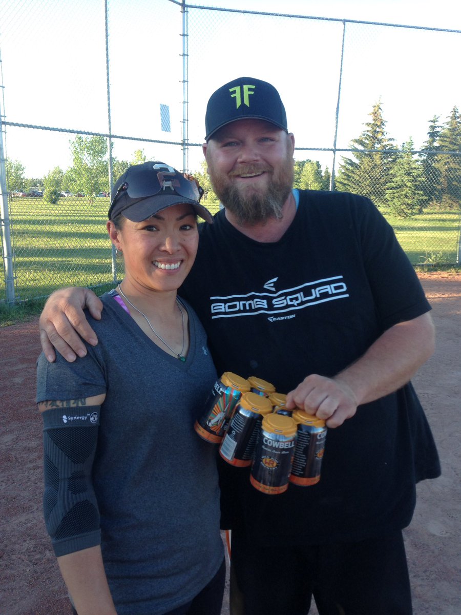 FNFSlowpitch's tweet photo. Even better when you share @WildRoseBrewery with others. The #OddBallz player of the game was Brenna #FnF https://t.co/ELL5kDGqTf