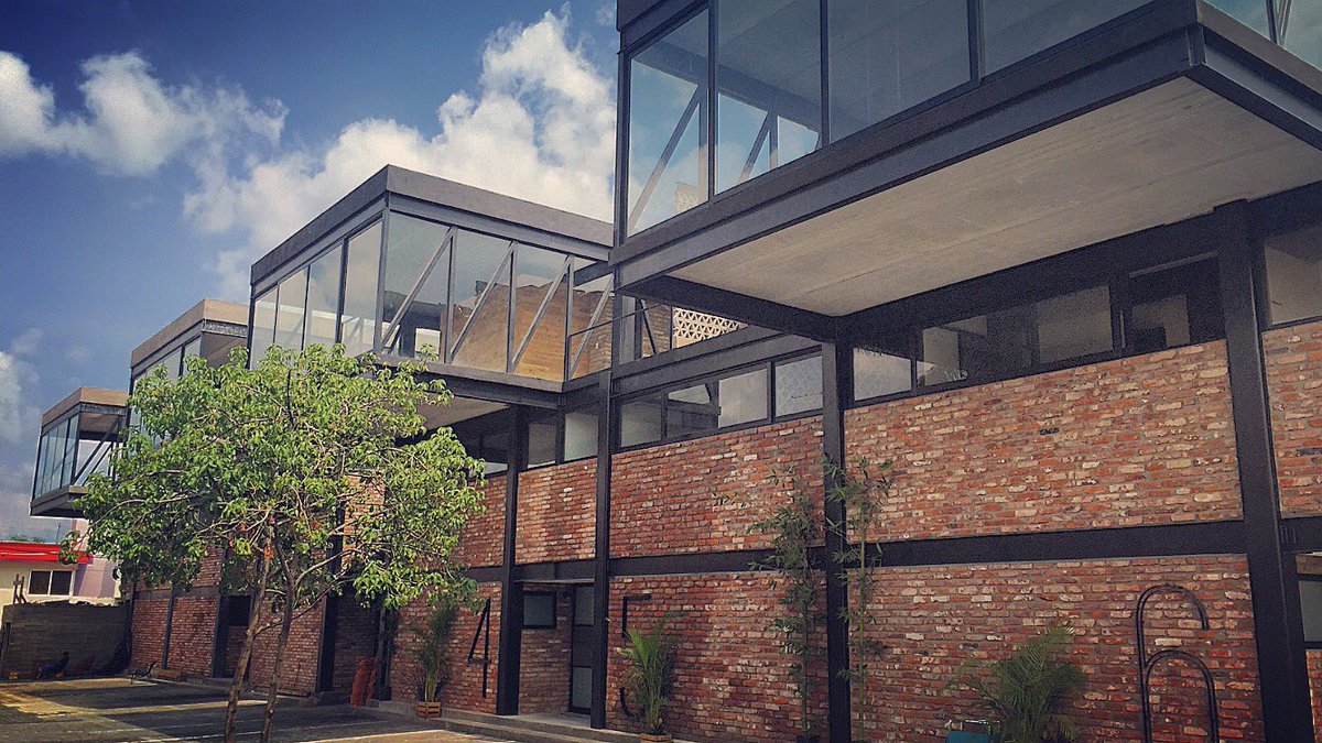 ANSA_PRE's tweet photo. Losa alveolar de ANSA prefabricados para estructura Metálica // Proyecto de KSAB arquitectura // https://t.co/rmSeHuFwV6