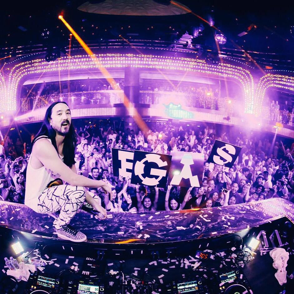 Las Vegas on a Saturday night. #jewelnightclub https://t.co/XoEZkzuhQm