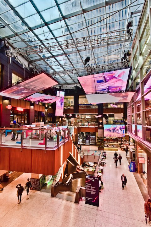 Vivid Sydney tweet media