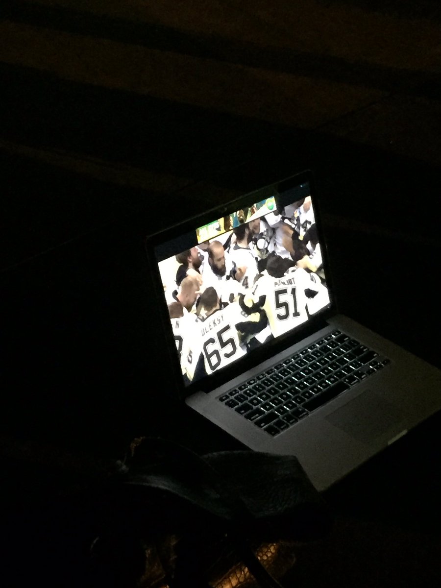 RGavatorta's tweet photo. Same laptop. Different location. Awesome result. The #TRAF16 acoustic stage was good luck. #stanleycup #pens https://t.co/SFwr8buboz