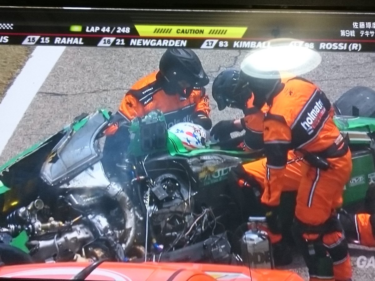 山崎 Fwf ニャー W コックピットから出た途端崩れ落ちたジョセフ ニューガーデン大丈夫だろうか Indycar インディカー クラッシュ