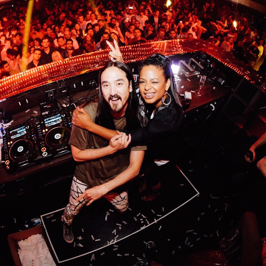 Dip it low! @ChristinaMilian https://t.co/DRaM61vox8