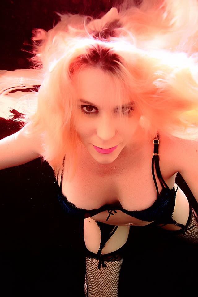 Coramaezing's tweet photo. #vote Cora Mae for #nextmissjetset https://t.co/9bWicTVDle https://t.co/BaKtBiE0zr