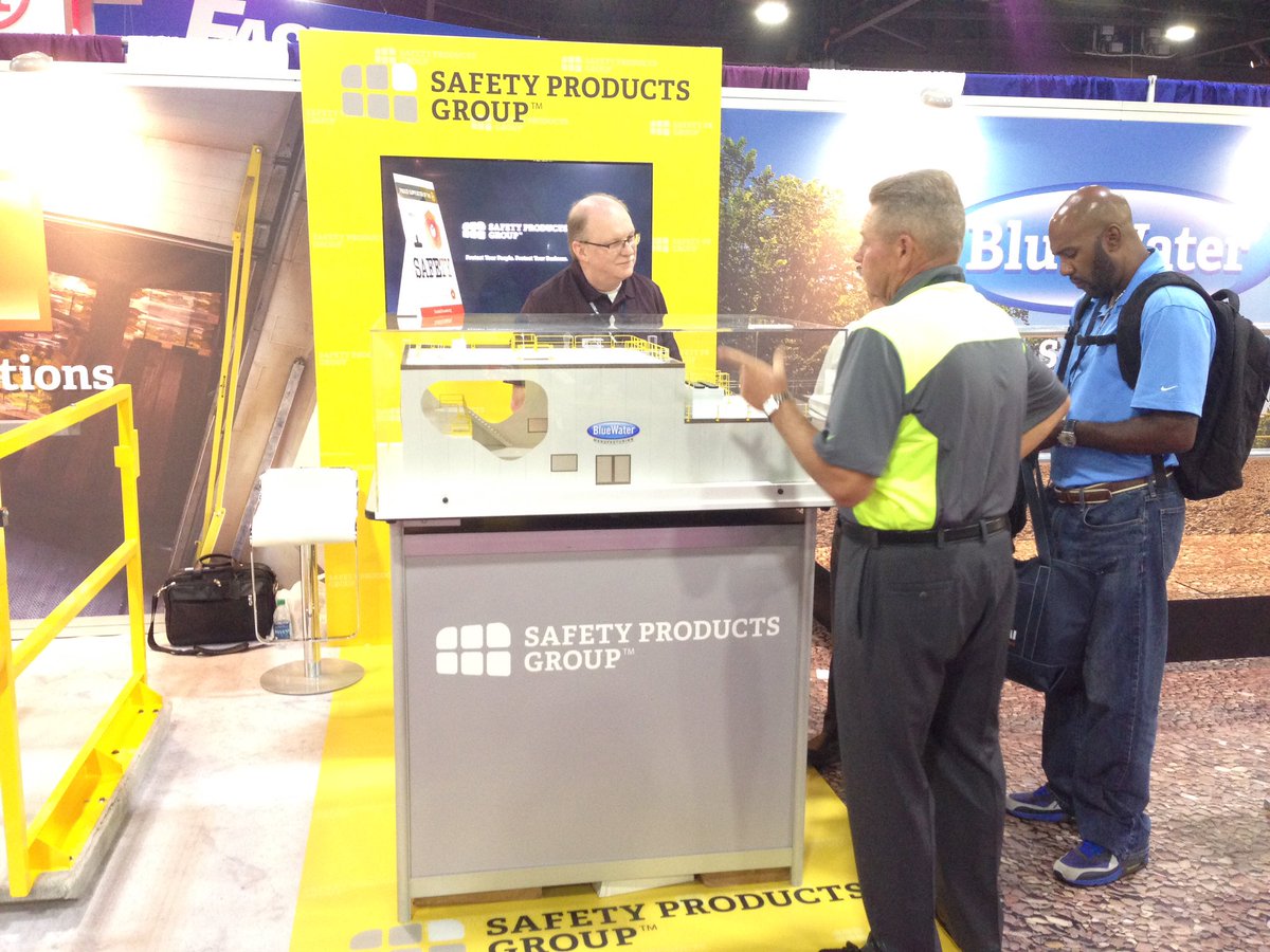 SafetyPG's tweet photo. Thank you for joining us for #Safety2016 Day 2! See @SafetyPG and @BlueWaterMfg &amp; @FabencoSafety tomorrow! https://t.co/lpiLbkTThB
