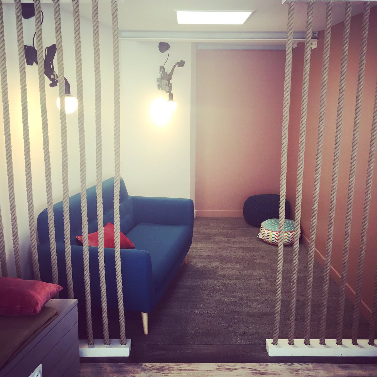 LucieGaudens's tweet photo. Ouverture du Lab @oikosysteme Saint-Aubin ! Testé et approuvé 😊 venez ! #coworking #toulouse #consocollab #ESS https://t.co/sN7zjxZvfO