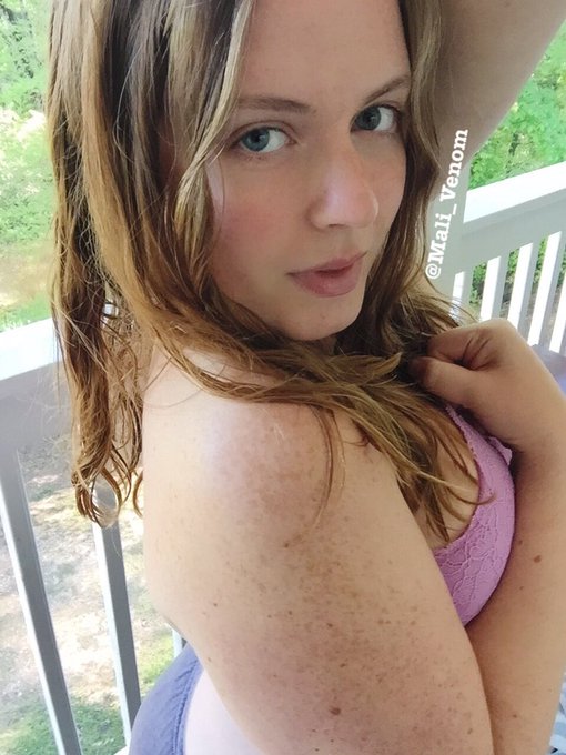 MUST #FOLLOW &amp; #RT   😍😍 @Mali_Venom 😍😍  🔥🔥 🇸️🇪️🇽️🇾️ 🔥🔥 #Camgirl  #GoAndShowHerLove 💕💕 https://t.co/2<a href="/tag/follow"class="tags">#FOLLOW</a><a href="/tag/rt"class="tags">#RT</a><a class="tags" target="_blank" title="On Twitter" href="/?out=eyJ0eXAiOiJKV1QiLCJhbGciOiJIUzUxMiJ9.eyJpYXQiOjE3MjQyMjMxOTksImlzcyI6InR3cG9ybnN0YXJzLmNvbSIsIm5iZiI6MTcyNDIyMzE5OSwiZXhwIjoxNzU1NzU5MTk5LCJyZWRpcmVjdF91cmwiOiJodHRwczovL3R3aXR0ZXIuY29tL01hbGlfVmVub20ifQ.a7ecN10VX90i0rexceUnW-xX6-G9XiUD_q-orFYt8ZrGpFByOEcY-t9edWw7XQdXE52YpPH6tc0CqxKVtQPJMw">@Mali_Venom</a><a href="/tag/camgirl"class="tags"><span>#camgirl</span></a><a href="/tag/goandshowherlove"class="tags"><span>#goandshowherlove</span></a>