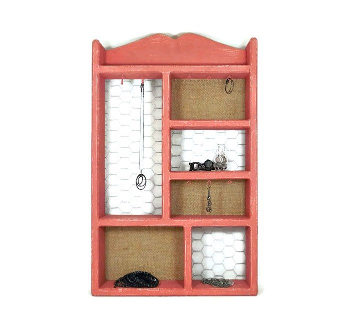 jasnyder78's tweet image. Salmon Shabby Jewelry Box, Large Distressed Jewelry Display, Gift … etsy.com/listing/252055… #etsymntt #DistressedBox