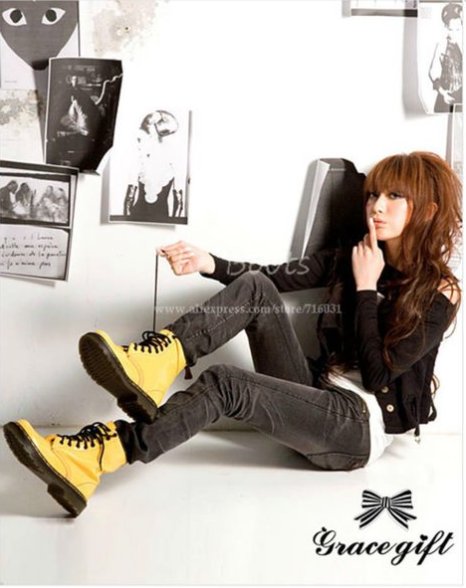 SweetPr's tweet photo. UNDERGROUND https://t.co/6CMrYeL3jL