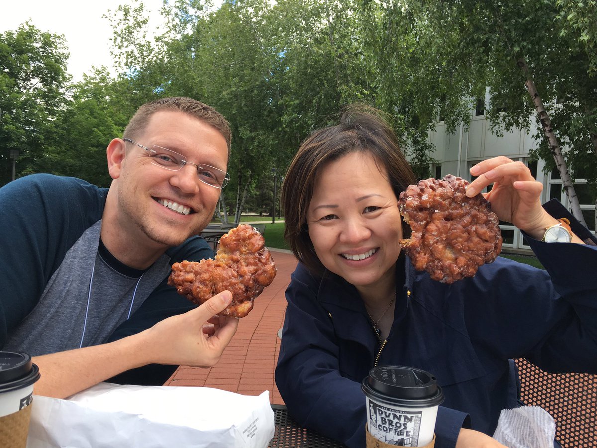 NASPAscu's tweet photo. #SCUI16 break time with #coffee & #applefritters from @dunnbroscoffees @CompanyCarlisle @NASPAtweets https://t.co/96s469Evbt