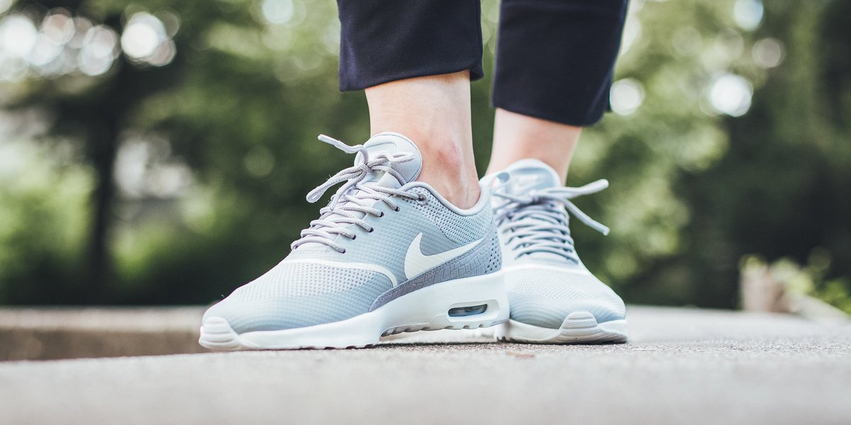 nike thea silver matte
