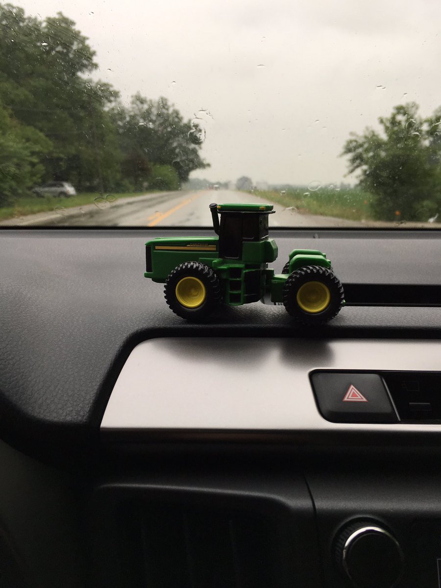 PowerMan4Evr's tweet image. My niece was worried we had to return the tractor to ice cream cake place after using it #ImChecking #NotChecking