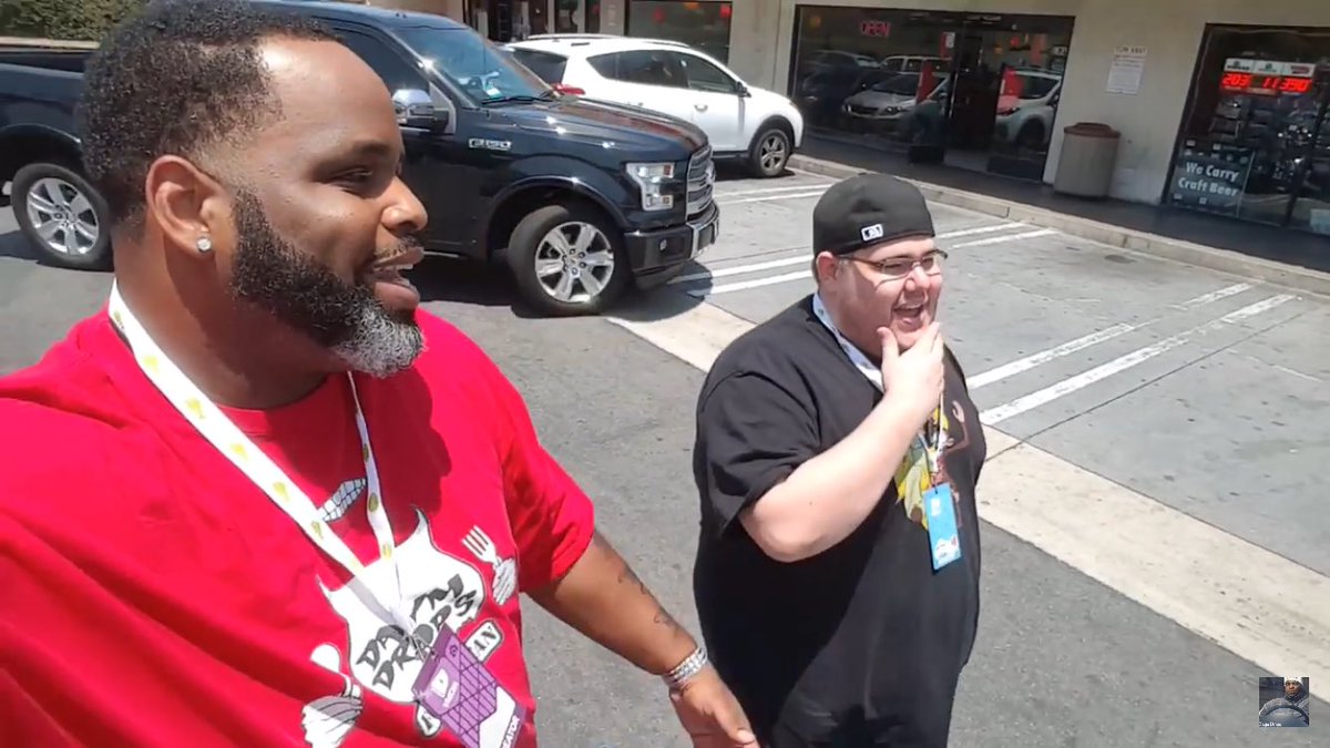 BridgetteWest's tweet photo. THE SUBWAY-MEATBALL-CHEESEBURGER THROWDOWN!! @DaymDrops @Lyricoldrap https://t.co/Eo2szJ4Kx0 https://t.co/7r4TMv5V7t