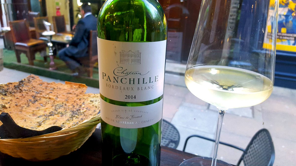 Sipping Fine #Wine at <a href="/ShepMarketWine/">Shep Mkt Wine House</a> in #Mayfair, the hottest new wine spot for the summer #ttot - @TraceyMayHowes