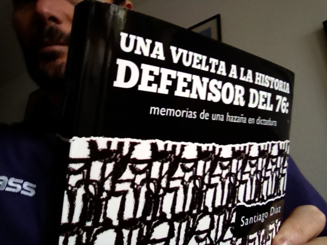 SantiDiaz7's tweet photo. Ya se imprimió. Desde mañana se distribuye en la librerías. Vamos que Vamos! https://t.co/2ECwZOPRf3