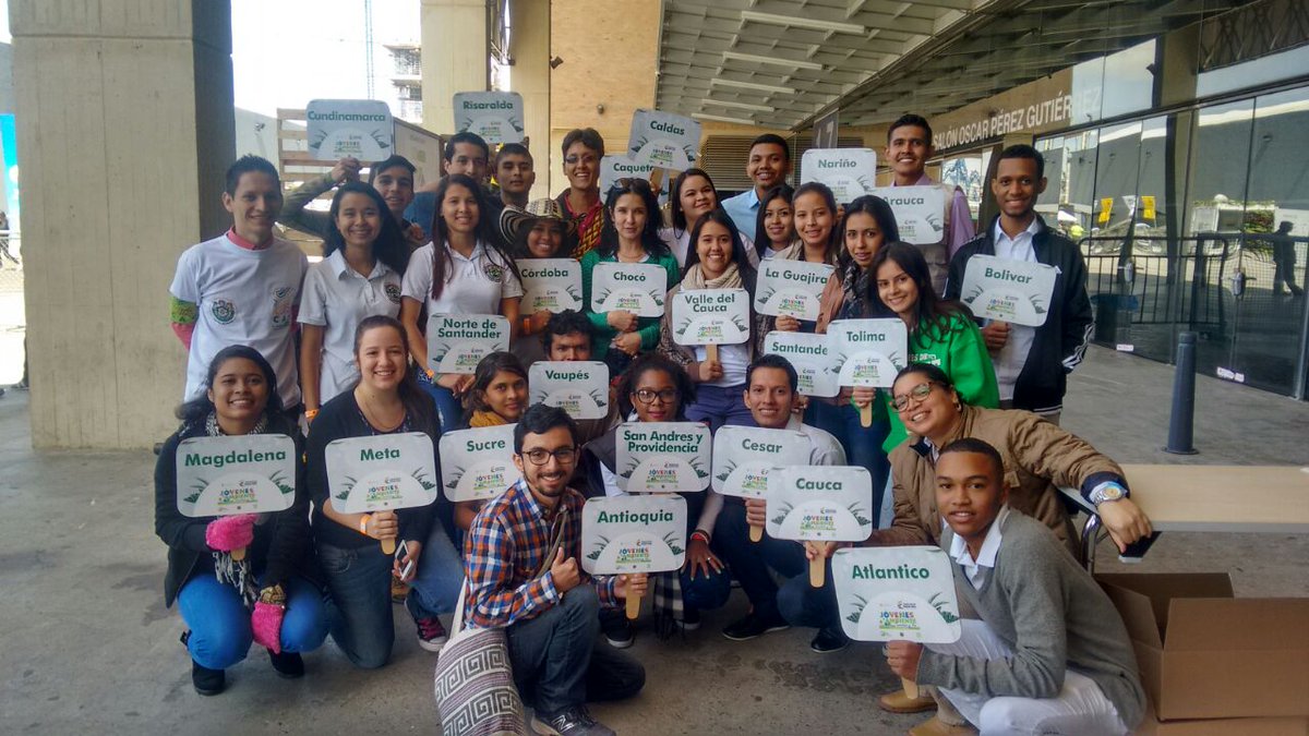 IsaCardona29's tweet photo. GRANDES EXPERIENCIAS #RNJA #VALLEDELCAUCA #SOMOSAMBIENTEYPAZ @CvcAmbiental @MinAmbienteCo @LuisGMurillo https://t.co/r3SKNxSHe3