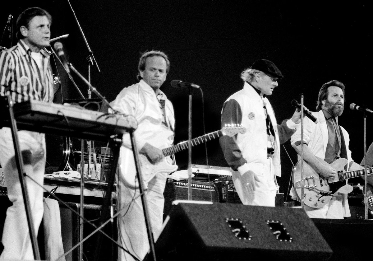 RickyRogers53's tweet photo. .@TheBeachBoys played after @nashvillesounds game in June ’86. New #NashvilleThen gallery @ https://t.co/Y6njbmFX0f https://t.co/5f4zEDZC4W