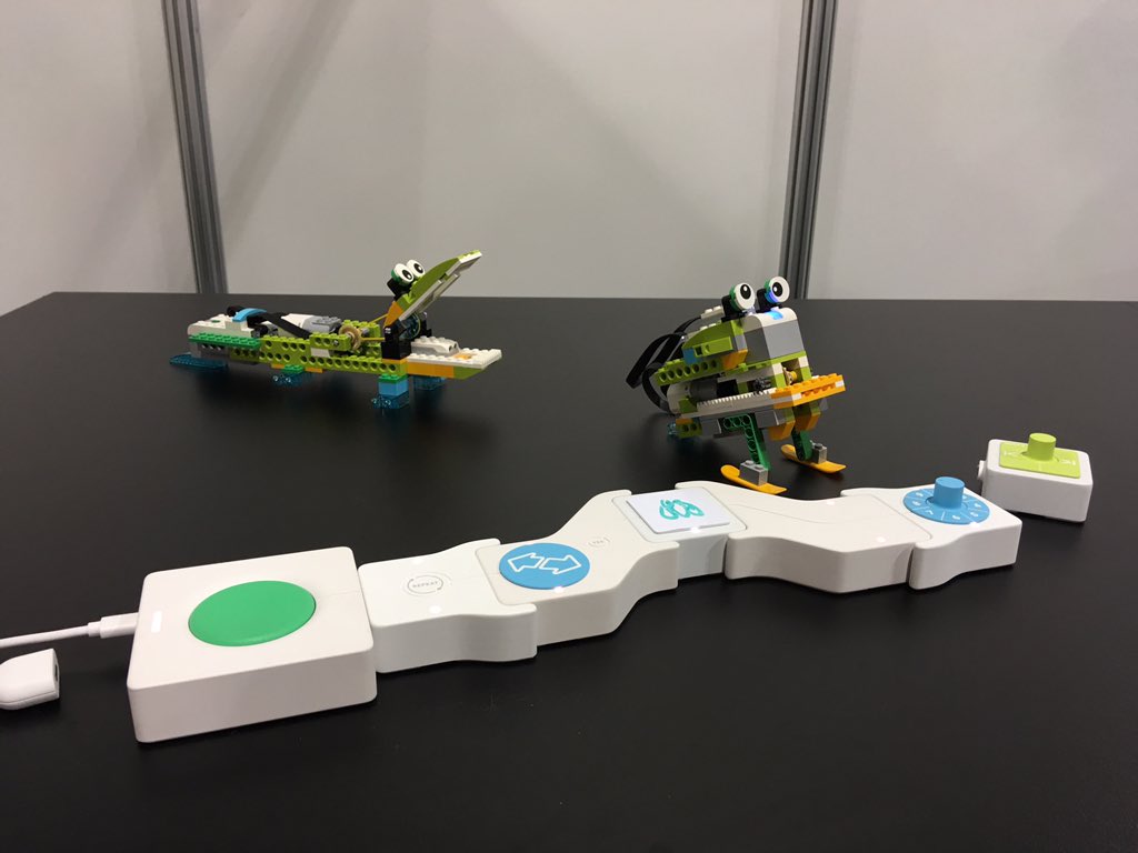 watnunu's tweet image. Amazing release of @googleresearch #projectbloks Tangible programming  #opensource @TDSB_TLT #tdsbdll #iste2016