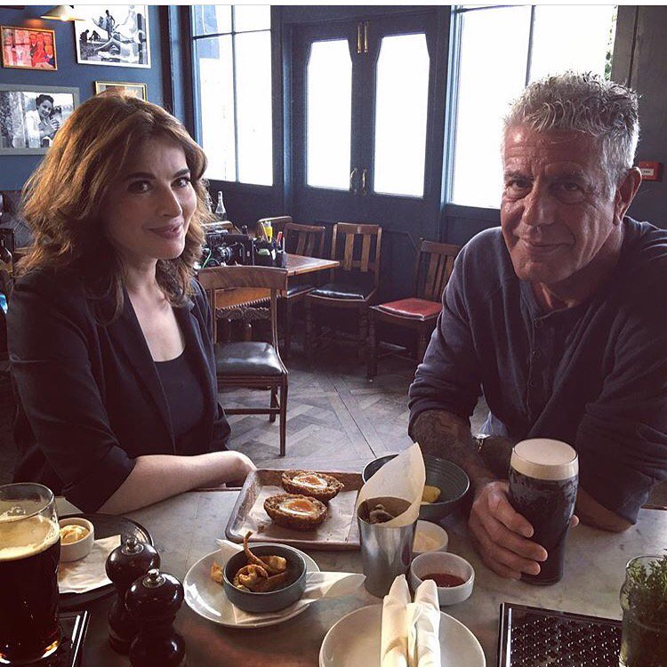 Nigella_Lawson's tweet photo. Scotch eggs with @Bourdain at the #princessvictoria pub in Shepherds Bush - much needed treat https://t.co/lglkGVCKhz