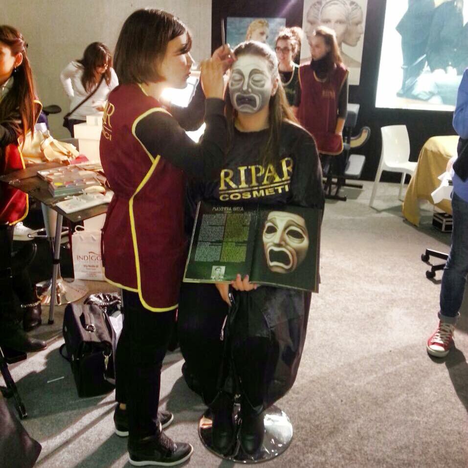 Ripar makyaj ürünleri