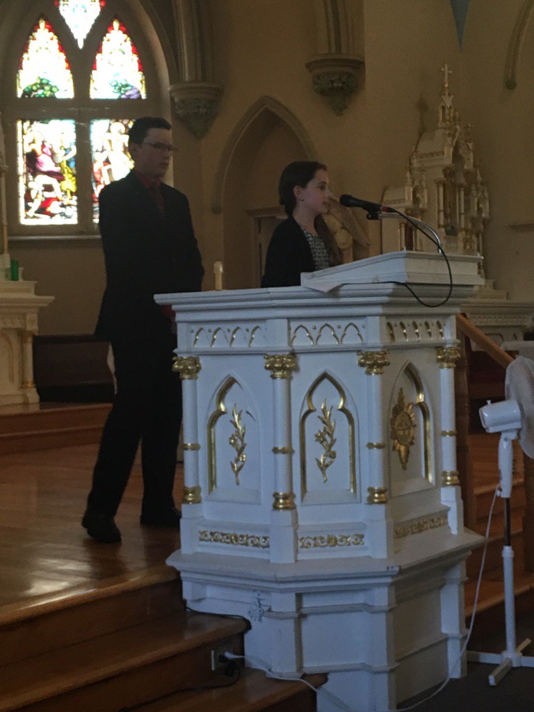 StAnneOCSB's tweet photo. Our valedictorians are doing a wonderful job at our amazing Farewell. ❤️🦁❤️ https://t.co/U1NdzBlss4