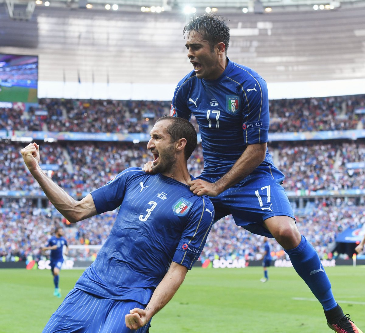 Azzurri_En's tweet photo. FT- #ITA are in the quarter-finals against #GER thanks to a brilliant and deserved 2-0 win over #ESP!!
#ItalySpain https://t.co/ZOK206uqY0
