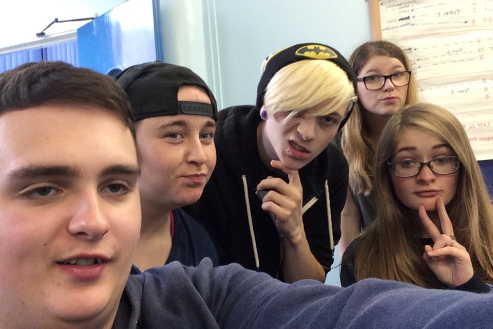 joshyoung28's tweet photo. Loved my first year @colegcambria made some great friends #vrq1 #1cambria @jarvisa25 @Hudson1Judith @ycelstryn https://t.co/eCCz4AoP5q