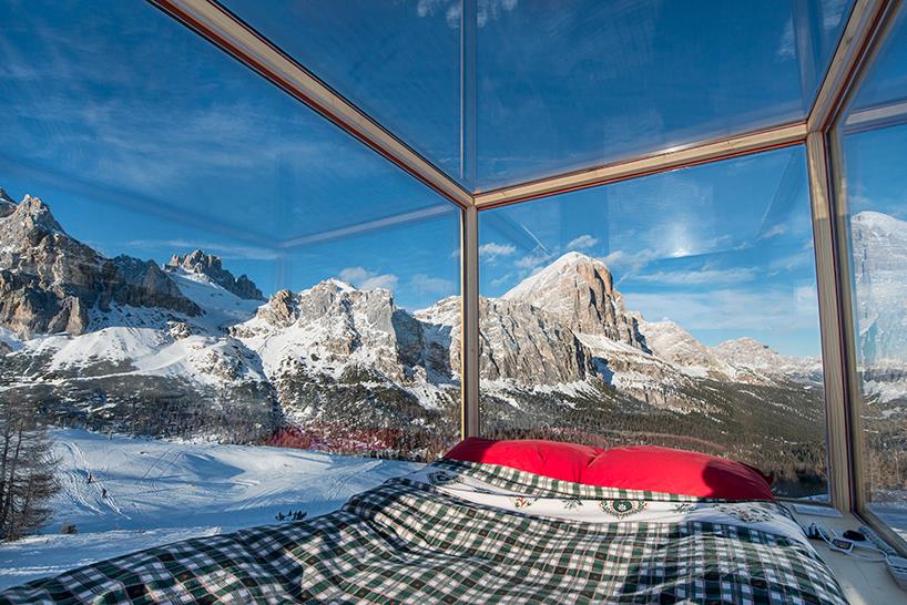 ¡Pasar lunes aquí! 

#Vilebrequin #MondayGetaway #MondayMotivation #Travel #ColGallina #Dolomites