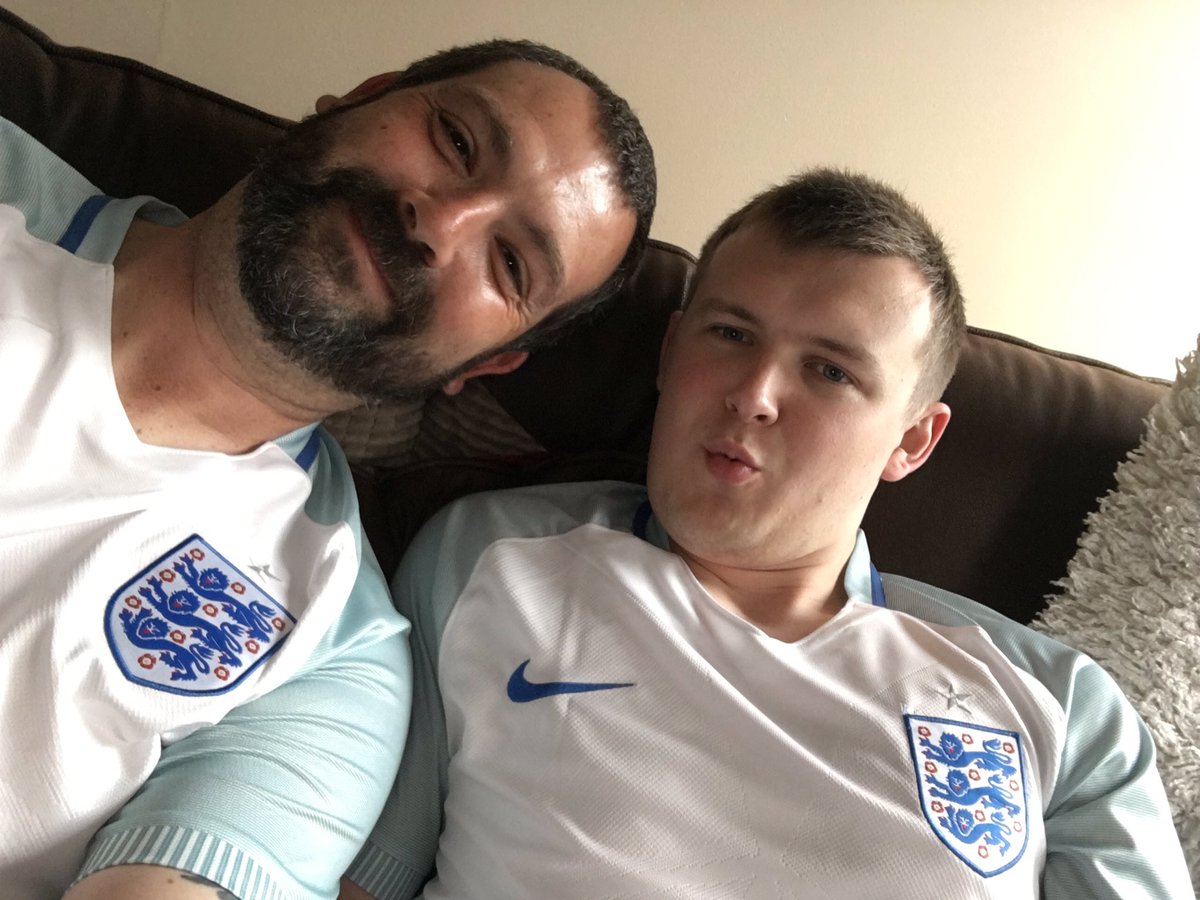 bigman1404's tweet photo. #FKW  come on England!!👍🏻😝⚽️ https://t.co/BMBa48Nc2I