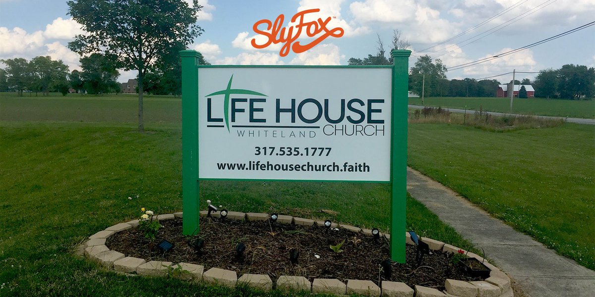 SlyFoxCreative's tweet photo. Always glad to help groups in our local communities like Lifehouse Church! The new sign looks great! #signs https://t.co/MLm4gAS2Jj