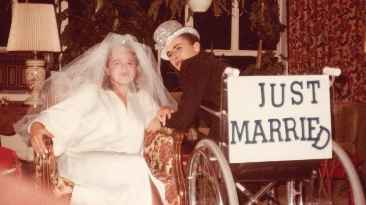 NextMagazineFL's tweet photo. Honoring Edith Windsor for her strength and courage to make it happen for all of us. #DOMA  https://t.co/IgiZPzgYaQ https://t.co/loDRhExuVs