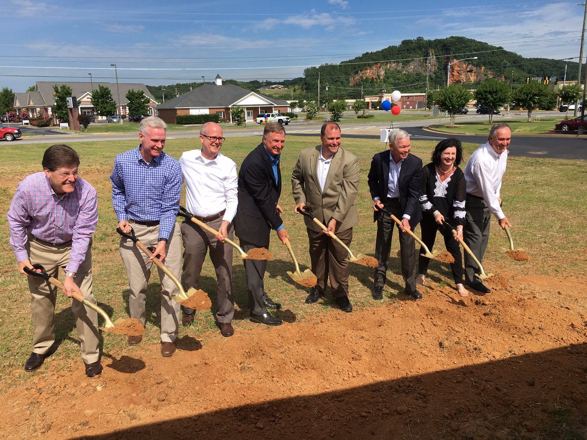emj_con's tweet image. We broke ground Friday on Shaw Industries&apos; 67,000 sf Create Centre in Cartersville, Ga: bit.ly/28ZWaWo