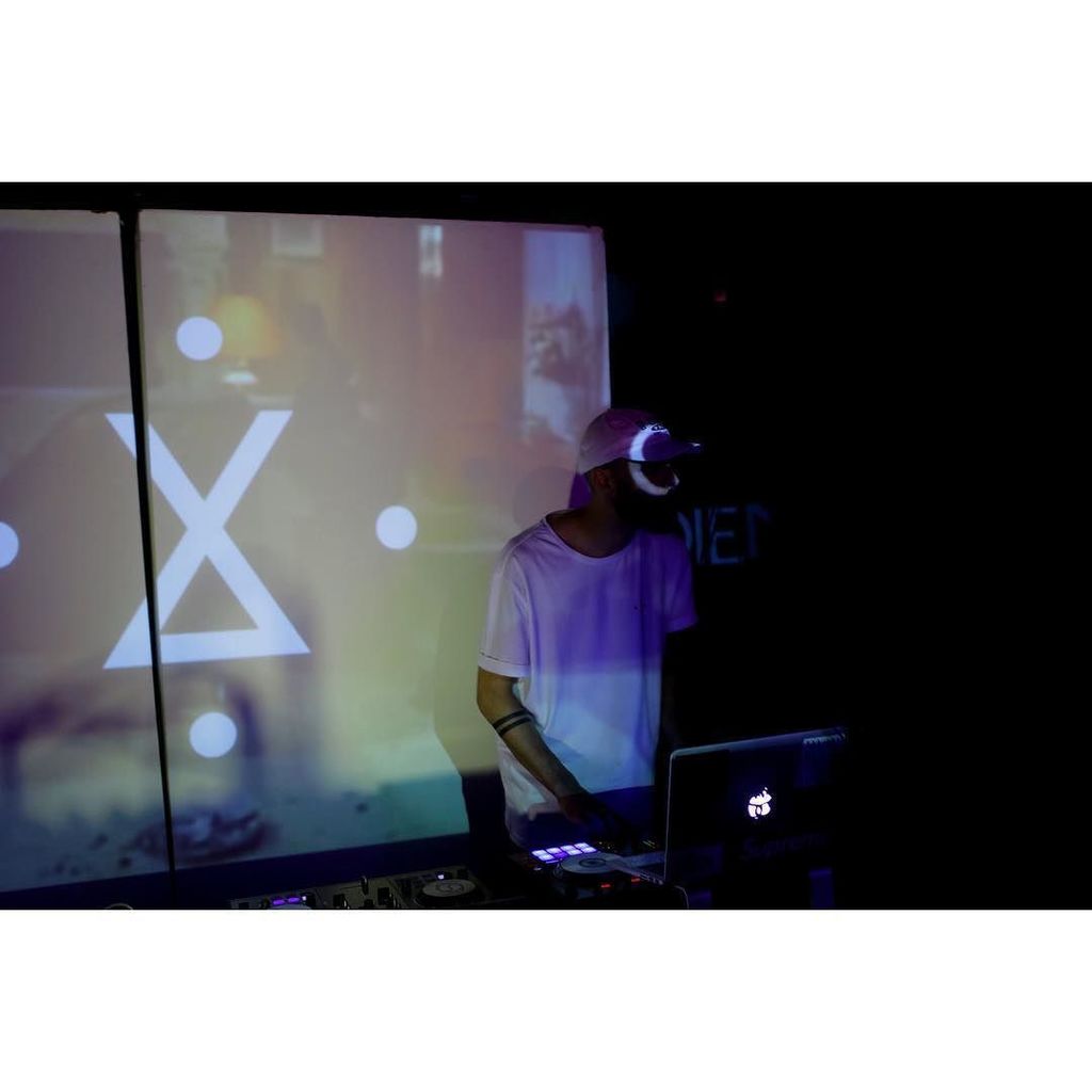 Abstract Crafts tweet media