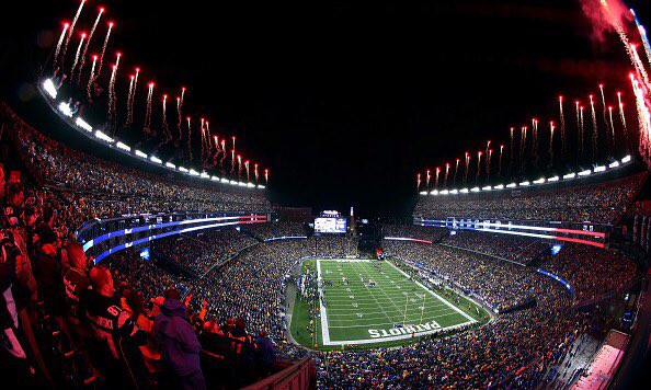DaPatsPage's tweet photo. 2016-2017 NFL season... Come quick please https://t.co/2vICBwmXt7
