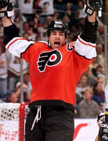Congrats to Eric Lindros. He gets into hockey hall of fame!