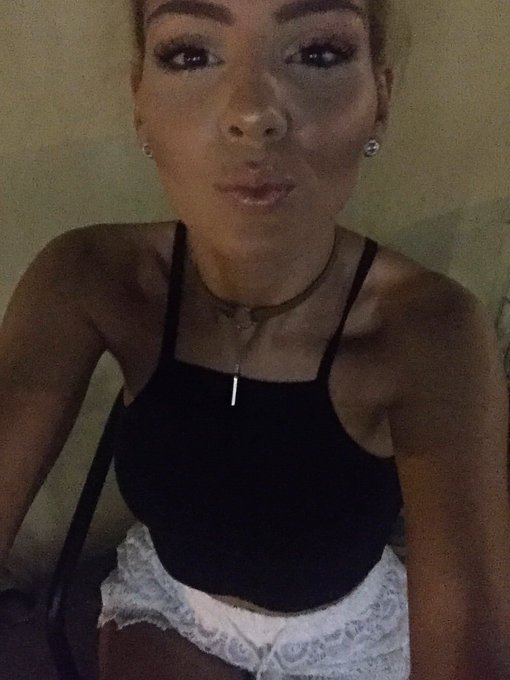 Heya blibodeyyyyyy!Online right now!!See ya there!!Hugs🤗😘🤗🤗👽👽👽@ProAvc_Models @JasminDotCom @LiveJasmin<a href="/tag/kisses"class="tags"><span>#kisses</span></a><a href="/tag/offline"class="tags"><span>#offline</span></a>