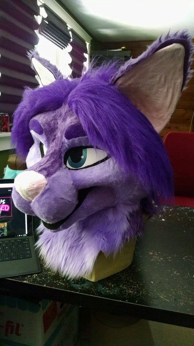 ThatsFurredUp's tweet photo. Time for final touches and this cat will be done! https://t.co/eEdOKCPmpQ